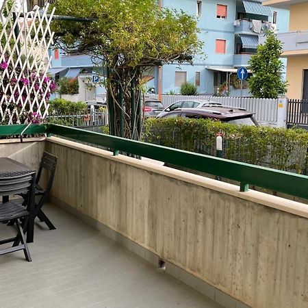 Smart And Sea Gardens Apartment Tortoreto Exterior photo